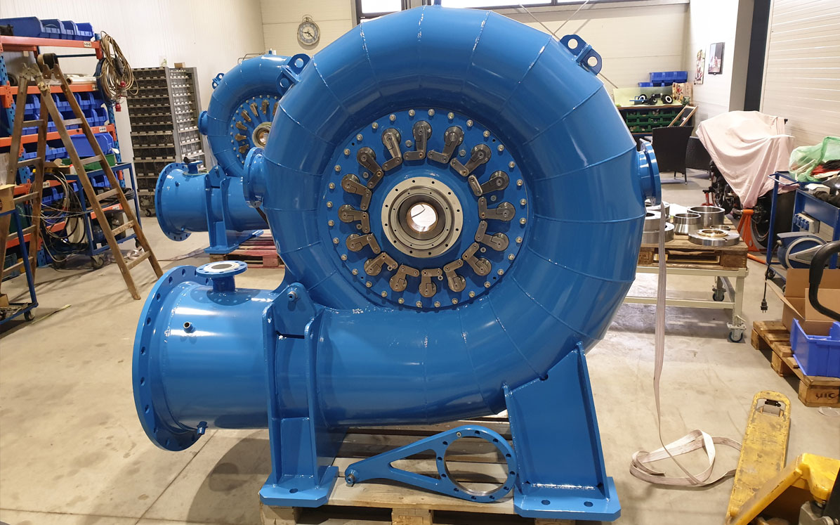 francis-turbine-horizontal-assembly